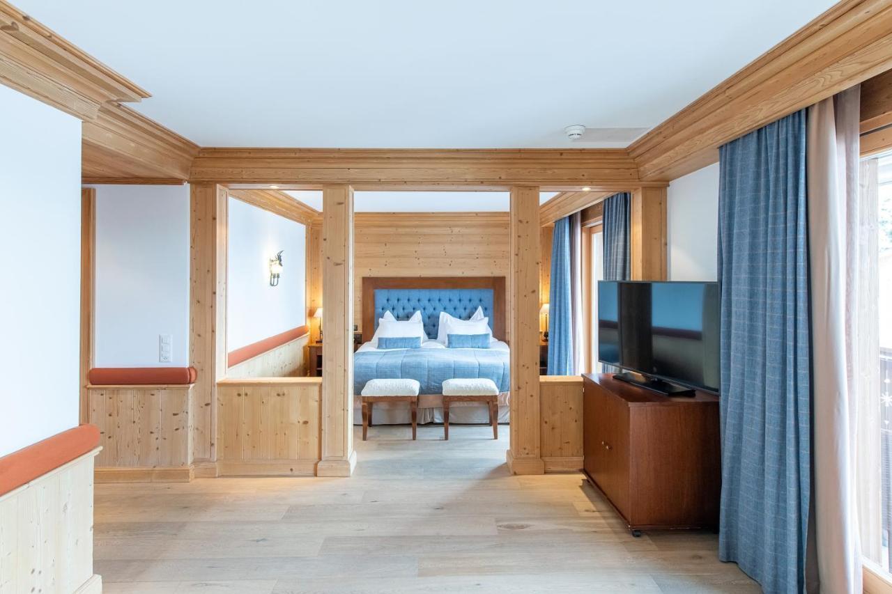 Chalet Royalp Hotel & Spa Вилларс-Сур-Оллон Экстерьер фото