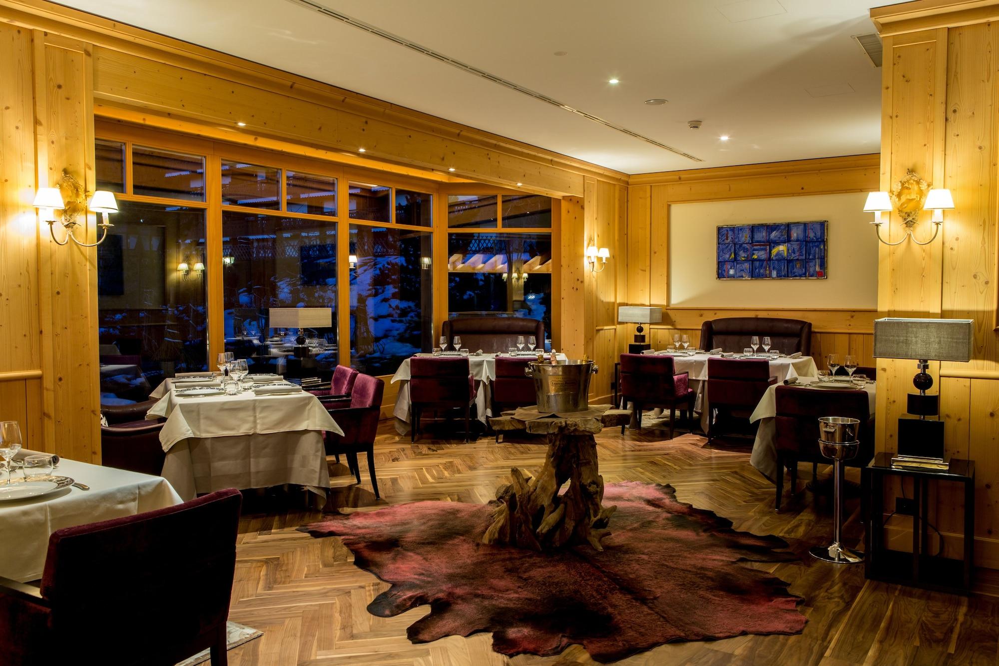Chalet Royalp Hotel & Spa Вилларс-Сур-Оллон Экстерьер фото
